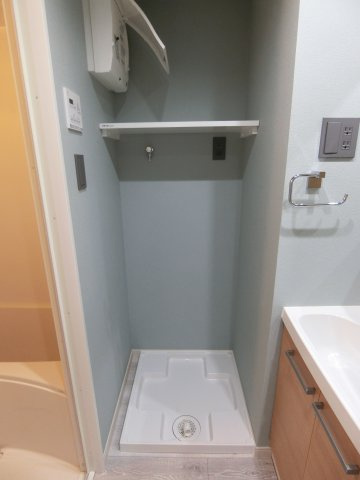AZEST武蔵小杉の洗面所|他のお部屋の参考写真となります。