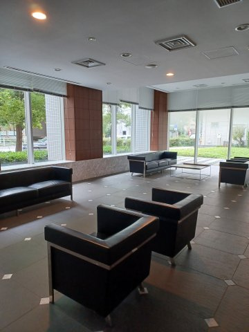 ウェリスシティ大森タワーのロビー