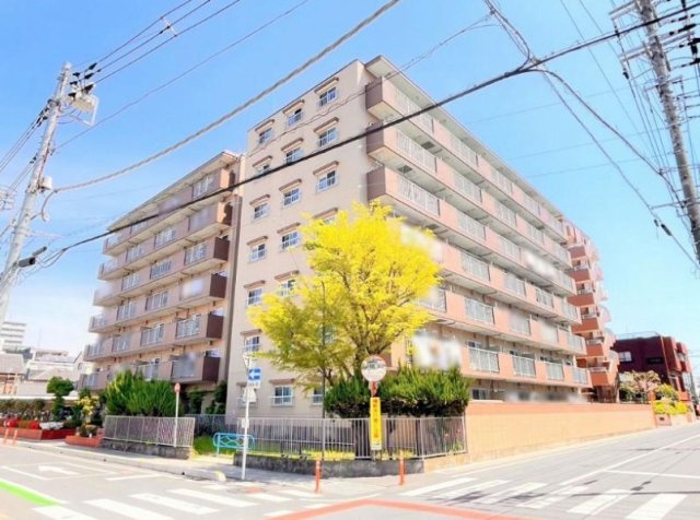 ゾンネンハイム草加の外観