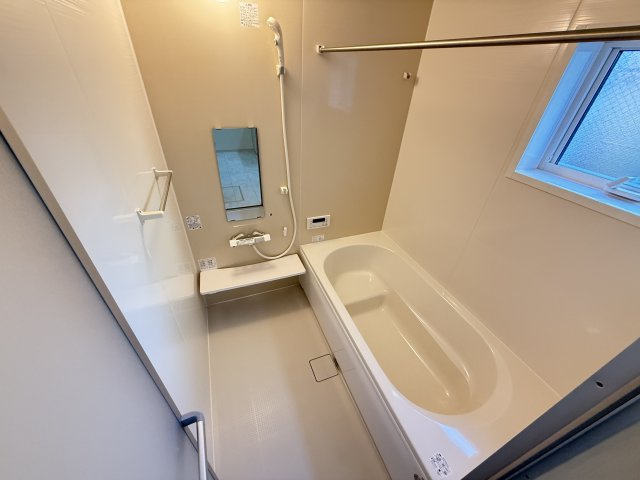 Livele Garden.S堺北区東上野芝町5期　2号棟の浴室