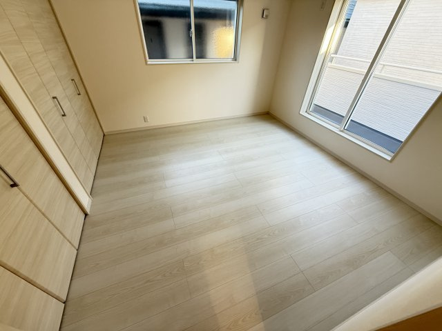 Livele Garden.S堺北区東上野芝町5期　2号棟の洋室