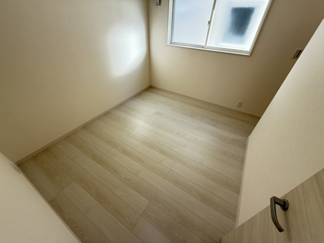 Livele Garden.S堺北区東上野芝町5期　2号棟の洋室