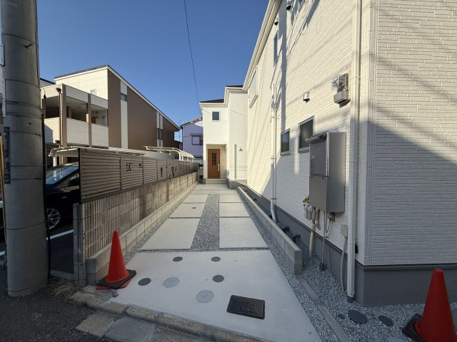 Livele Garden.S堺北区東上野芝町5期　2号棟の駐車場