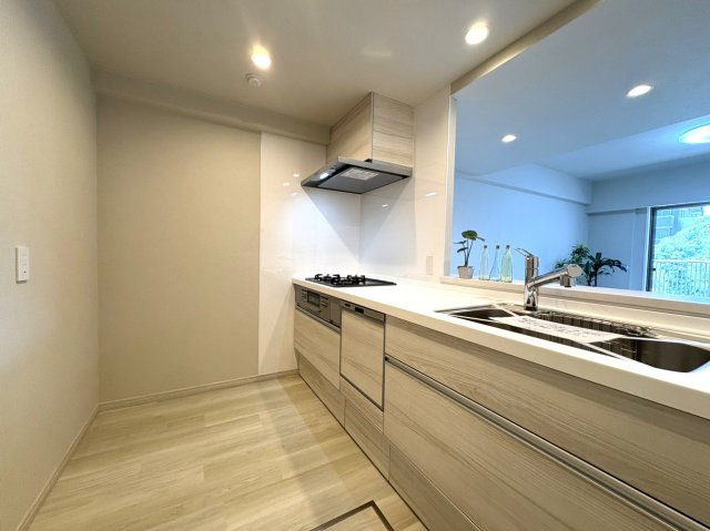 グランゲート川崎のキッチン|システムキッチン/新規交換済み