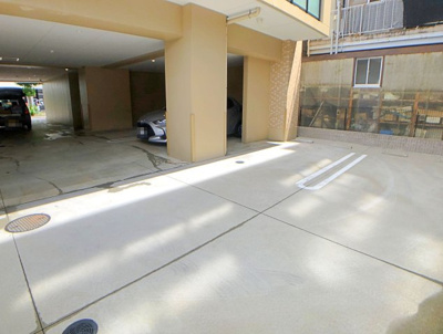 【駐車場】 | プレイズシード瑞穂通【名古屋市賃貸・駅徒歩3分】