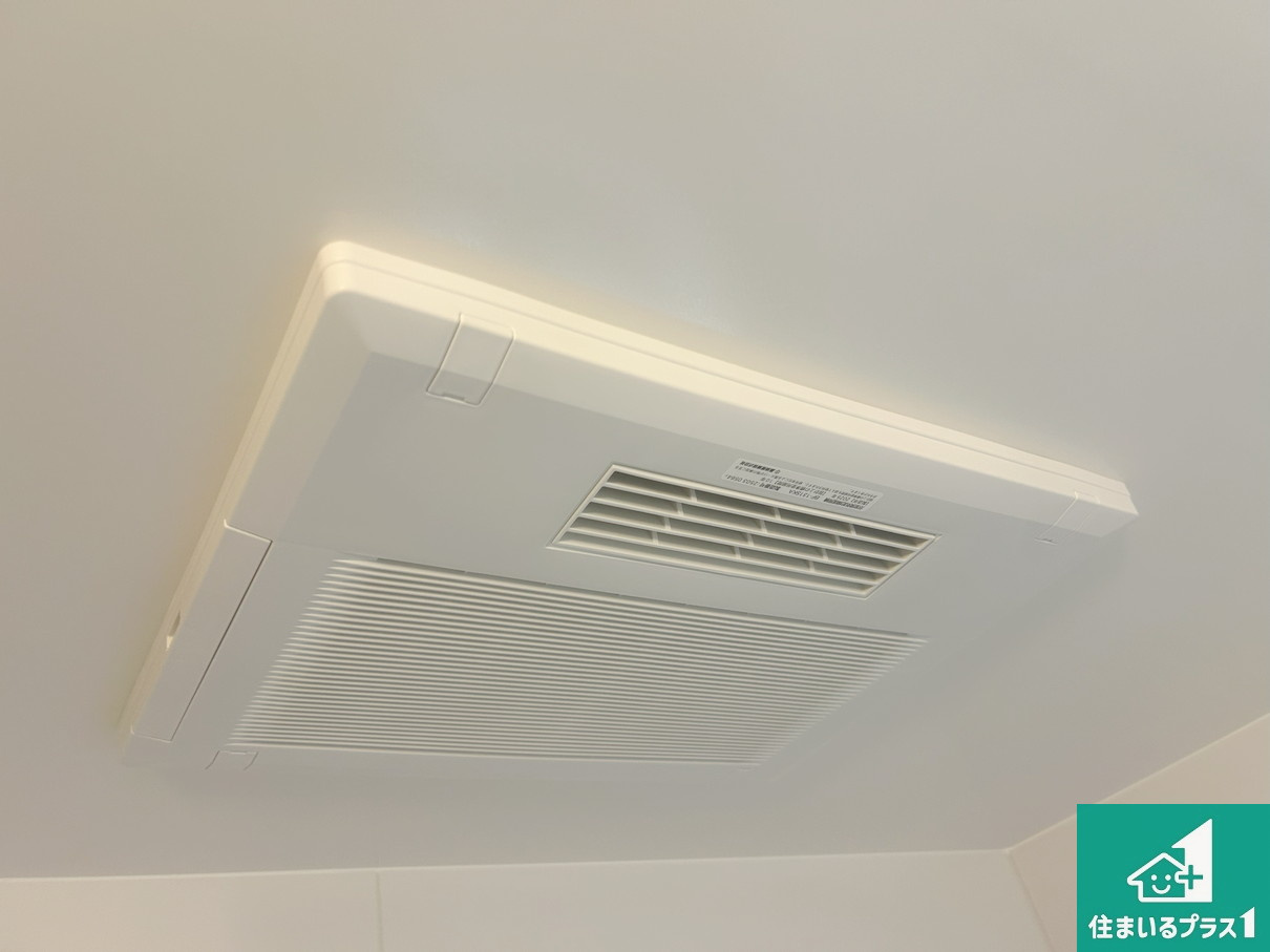 高槻市昭和台町　新築一戸建てのその他|２４時間換気システムで湿気対策！