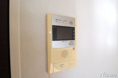 【セキュリティ】 | エルザビル名古屋駅前 | モニター付きインターホンです