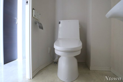 【トイレ】 | エルザビル名古屋駅前 | 清潔感のあるトイレです