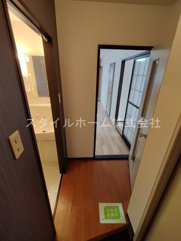 フレグランス　フォレBの玄関