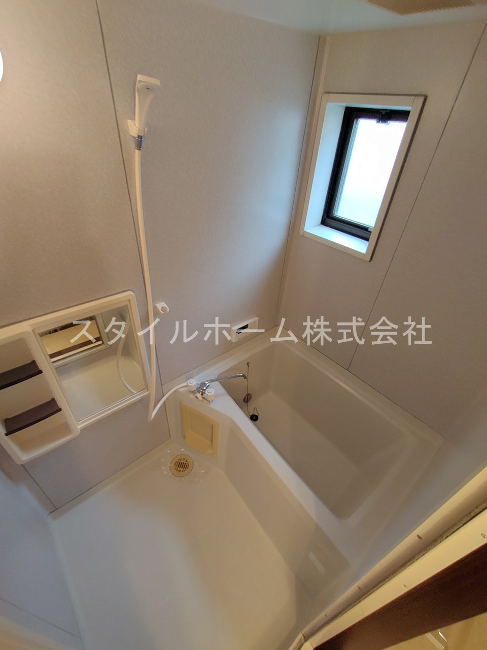 フレグランス　フォレBの浴室