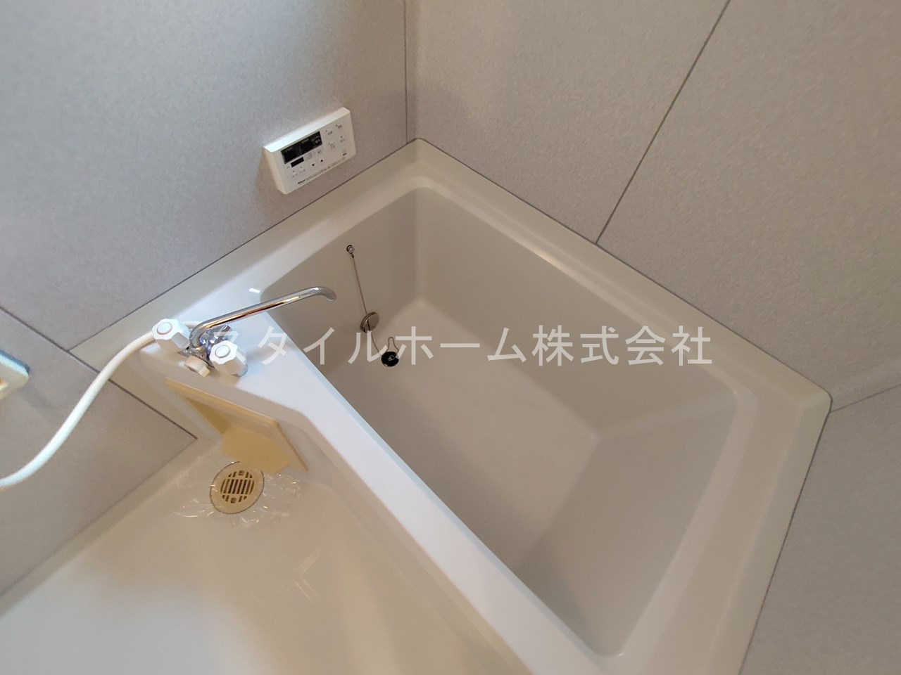 フレグランス　フォレBの浴室