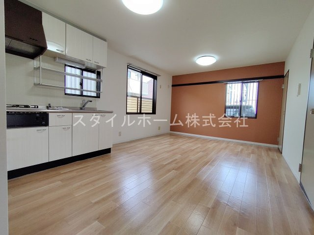 フレグランス　フォレBの居間・リビング