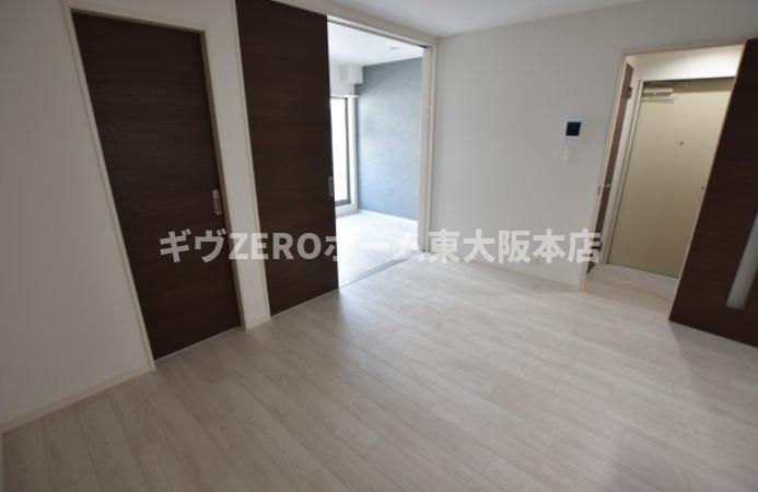 サングラン南巽の居間・リビング