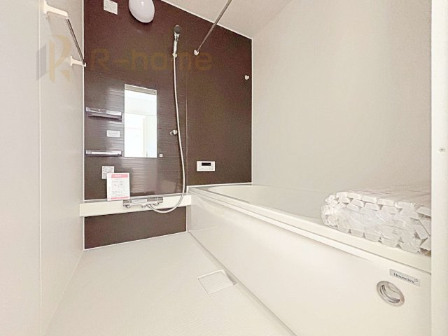 守谷市野木崎1期　新築戸建て　1号棟の浴室|足を伸ばしてもゆったりできるバスルーム♪機能性も取り入れて使い易さも保証します♪