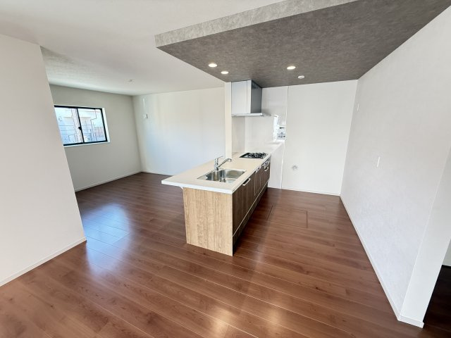 石津町中1期1棟の居間・リビング