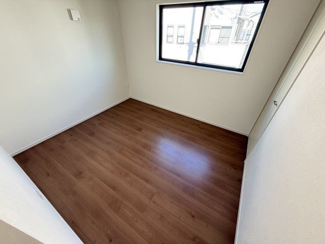 石津町中1期1棟の洋室