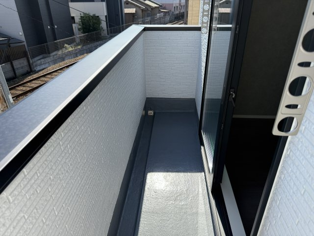 石津町中1期1棟のバルコニー