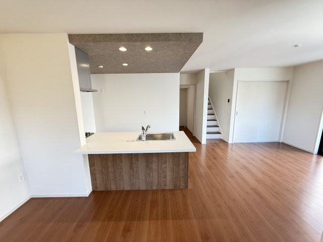 石津町中1期1棟の居間・リビング