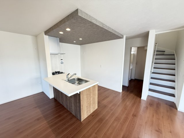 石津町中1期1棟のキッチン