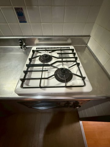 コスモフォーラム四条のキッチン|2口コンロです。