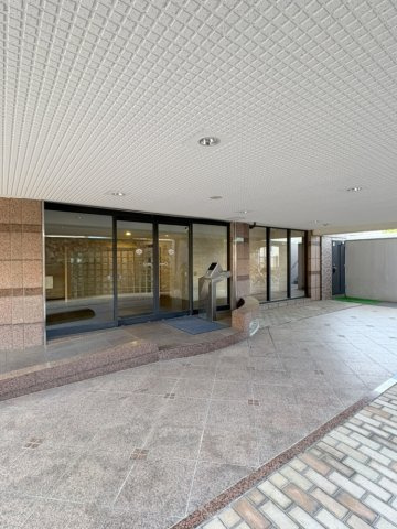 ナイスアーバン元今泉のエントランス|エントランス