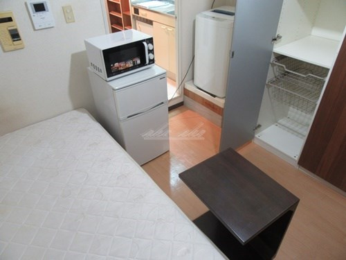 【居間・リビング】ホーユウコンフォルト岸谷 