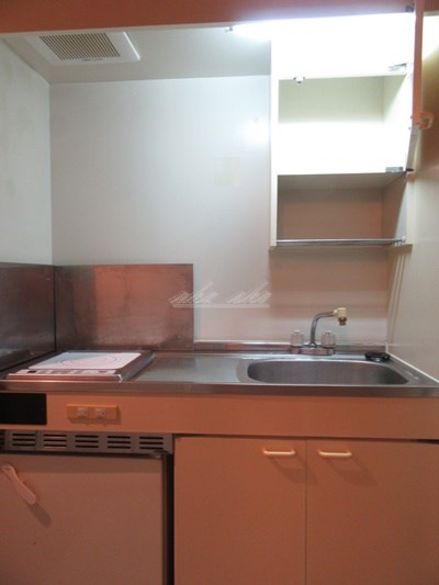 【キッチン】ホーユウコンフォルト岸谷 