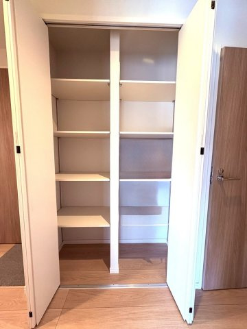 ベルエア第二川口の収納|廊下収納