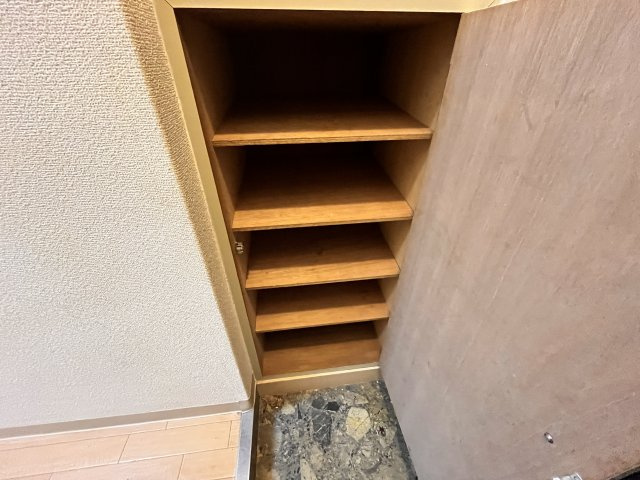 グリーンハウス緑地の収納