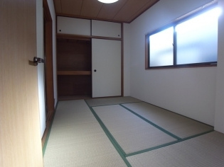 神港ハイツの和室