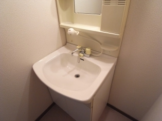 神港ハイツの洗面所