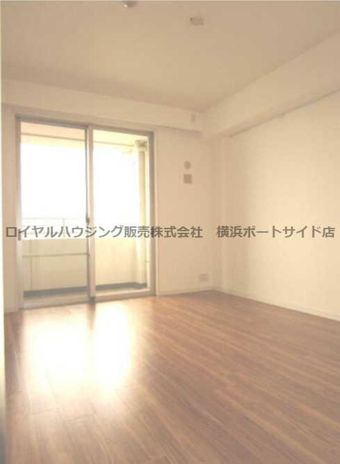 【寝室】