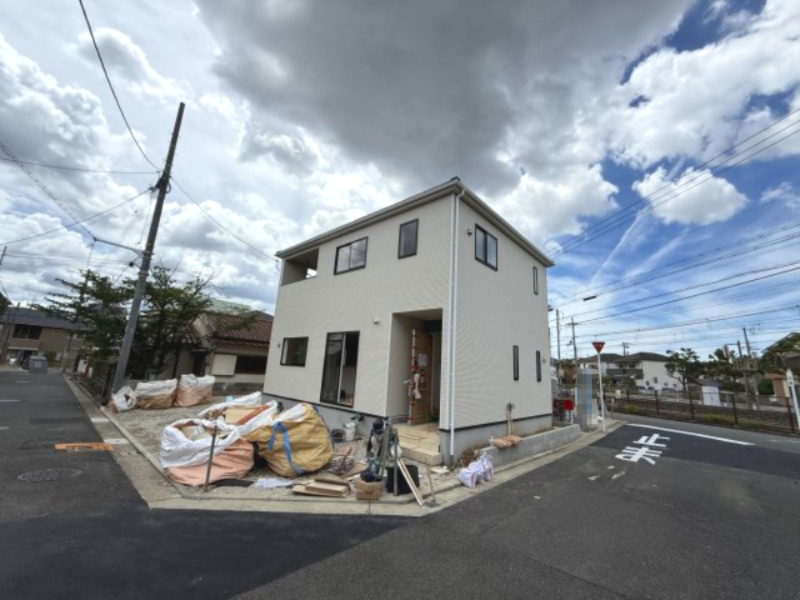 堺市北区東上野芝町　第1期　新築一戸建ての前面道路含む現地写真