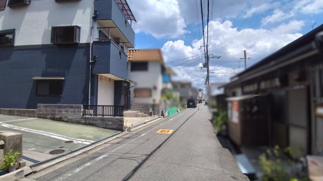 尼崎市金楽寺町　中古戸建の前面道路含む現地写真
