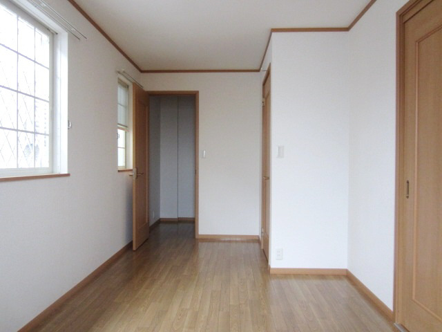 【寝室】