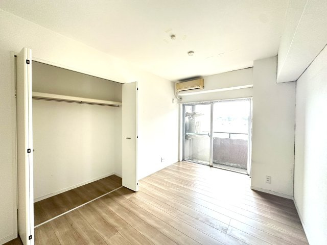 グランシャリオ王子の洋室|陽だまりのようなぬくもりに満ちた洋室で、家族との穏やかなひとときをゆったりと。