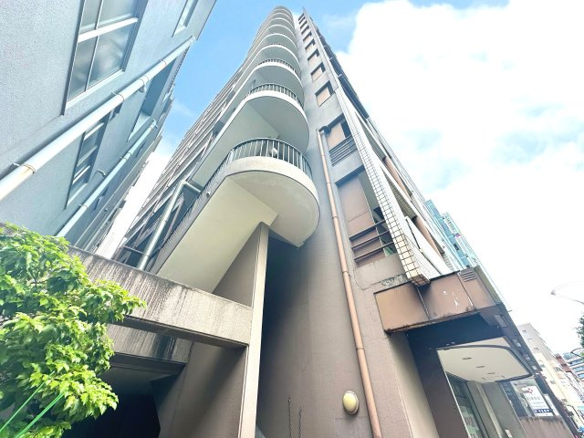 グランシャリオ王子の外観|洗練された佇まいが住まう人の誇りとなる、格調高い外観美。