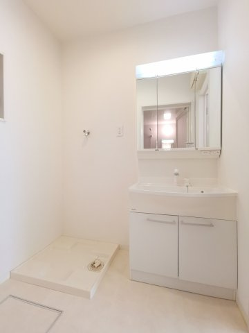 アプト ウィスタリアの独立洗面台|独立洗面台で身支度をすべて済ませてしまいましょう