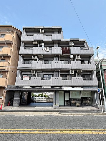 ハイツサンシャインⅡの外観|外観は落ち着いています