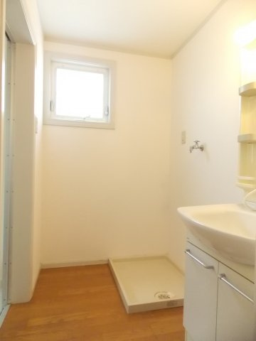 エスパスよもぎ台の洗面所|使いやすい洗面所です