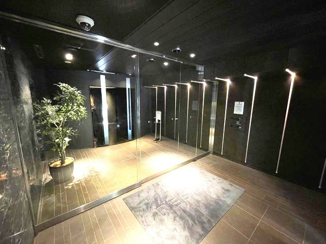 RESIDIA日本橋馬喰町Ⅲのセキュリティ|瀟洒なエントランスロビー