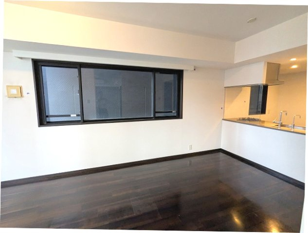 RESIDIA日本橋馬喰町Ⅲの設備|リビングに床暖房、ビルトインエアコン、カウンターキッチン、角部屋2面採光