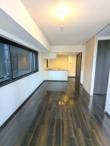 RESIDIA日本橋馬喰町Ⅲの設備|リビングに床暖房、ビルトインエアコン、カウンターキッチン、角部屋2面採光