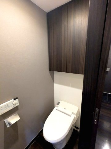 RESIDIA日本橋馬喰町Ⅲの設備|手洗い付タンクレス温水洗浄便座