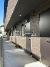 板橋区若木１丁目のアパートのエントランス