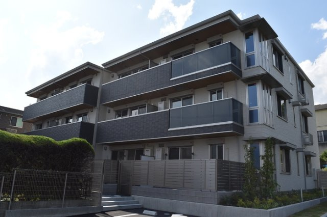 ジラソーレの外観