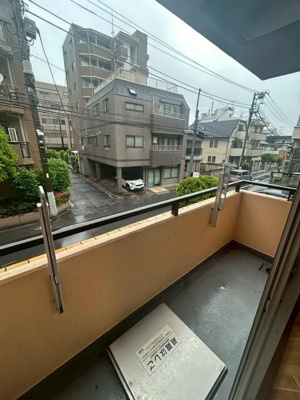【バルコニー】 | ライオンズマンション新中野