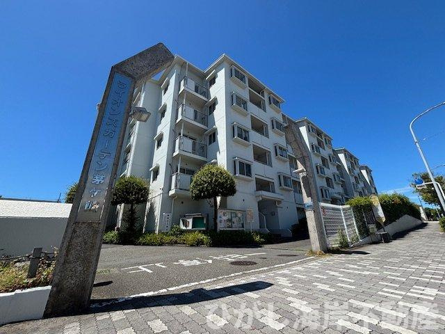 ライオンズガーデン茅ヶ崎一番館の外観|海徒歩13分×最上階！ペットと暮らす、湘南ライフの理想形
