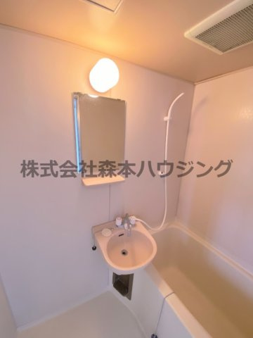 【洗面所】 | 　チェリー広野 | 洗面所です