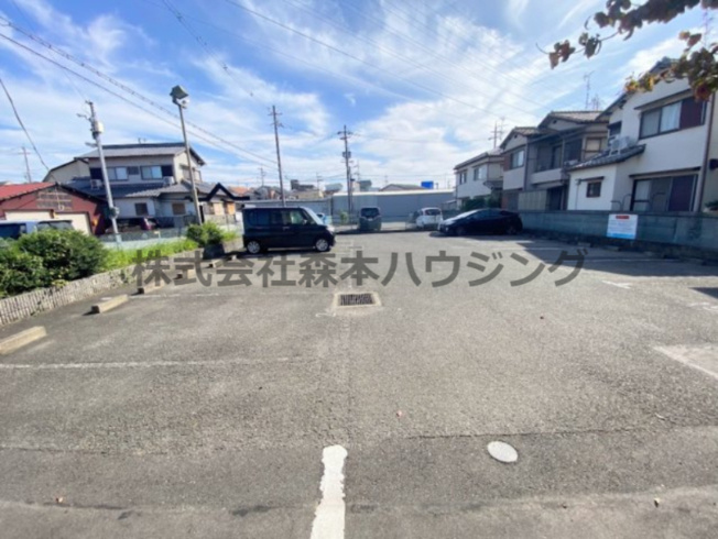 【駐車場】 | 　チェリー広野 | 駐車場です